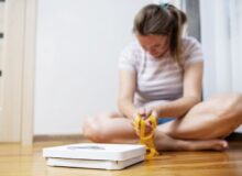 „De ce nu slăbesc deși mănânc puțin?” Greșeli care îți blochează cântarul