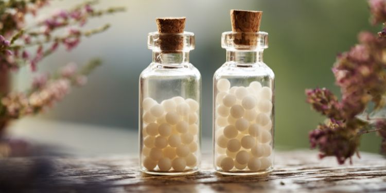 ameliorarea simptomelor sindrom premenstrual homeopatie, 