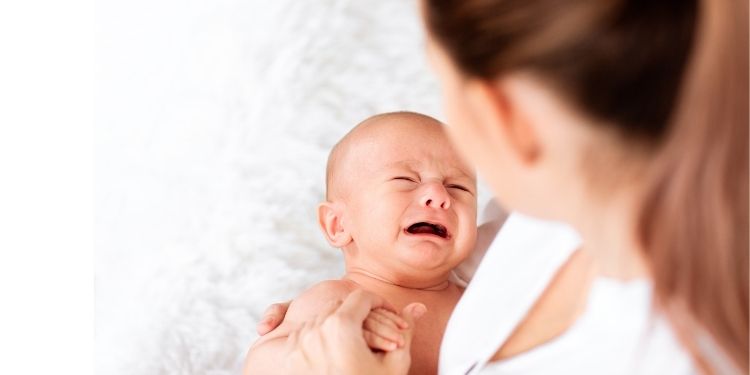 Colicile la bebeluși, baubaul care sperie părinții