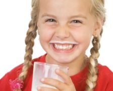 Alergia la lapte, combatuta prin consum dozat