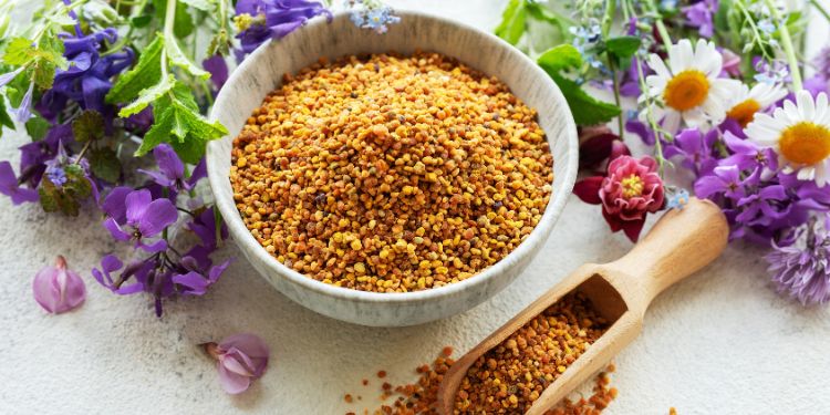 Propolis, un dar al naturii cu beneficii uimitoare