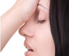 Factori care va pot declansa durerile de cap
