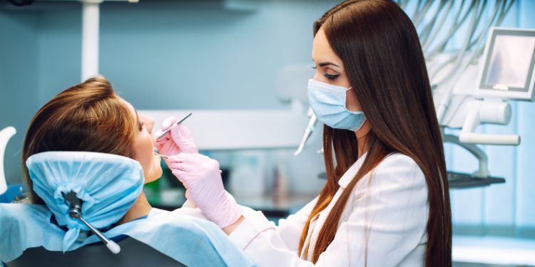 optiuni de tratament pentru retractia gingivala, tratamentul retractiei gingivale usoare,