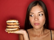 Am putea slabi mancand fast-food?