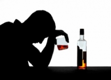 Alcoolul si fumatul, principalii vinovati pentru cancerul pancreatic