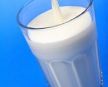 Descoperiti beneficiile laptelui