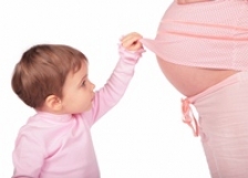 Acidul folic administrat in sarcina reduce cu 40% riscul de autism la copii