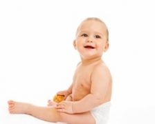 Hrana solida, nerecomandata bebelusilor sub 6 luni