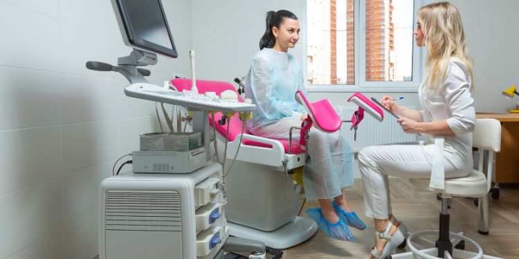 Ghid complet despre vaginită: tipuri de vaginită, cauze, simptome și tratament