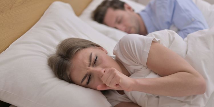 Tuse nocturnă la adulți. Cauze frecvente. Când trebuie să mergeţi la medic