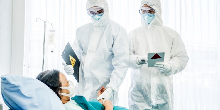 ce este ebola, cum se transmite ebola, diagnostic ebola, ebola tratament, cum putem preveni infectarea cu ebola, cat de periculoasa este ebola,
