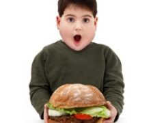 Obezitatea la copii: cum o combatem