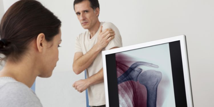Osteoporoza la bărbați, tot ce trebuie să știți