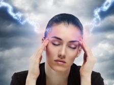 Nu neglijati migrenele! Ar putea declansa boli mult mai grave