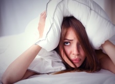 10 lucruri pe care nu ar trebui sa le faceti inainte de culcare