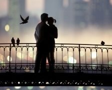 Femeile, mai receptive la stimulii romantici dupa ce mananca