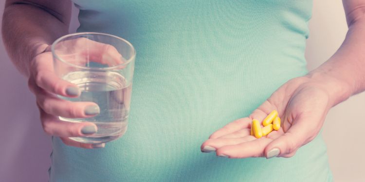 minerale si alti nutrienti importanti in sarcina, Omega-3 in sarcina, recomandari privind administrarea vitaminelor si suplimentelor,