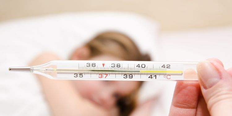ce simptome are febra reumatica, febra reumatica cand sa mergeti la medic, tratament febra reumatica, complicatii febra reumatica, 