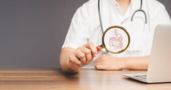 Enterocolita acută – simptome, diagnostic, tratament și prevenție