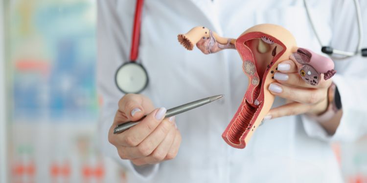leucoree normala, leucoree anormala cauze, leucoree anormala diagnostic, leucoree anormala tratament, leucoree anormala preventie, leucoree menopauza,