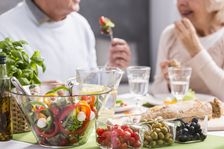 Top 8 alimente antiimbatranire