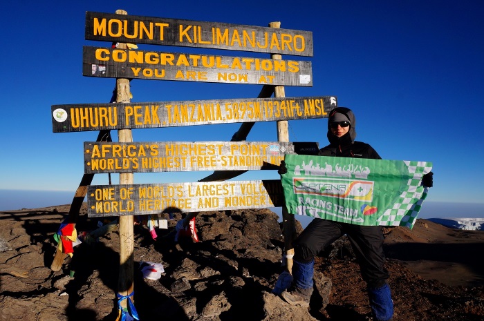 O curajoasa farmacista de la CATENA a cucerit Kilimanjaro!