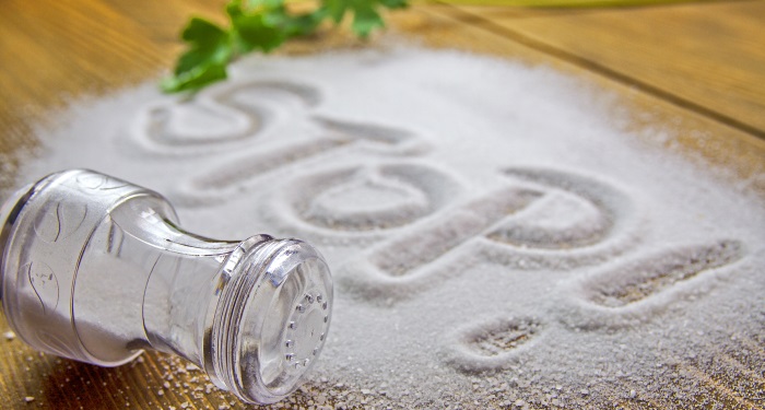 Excesul de sare: alimente de care trebuie sa va feriti