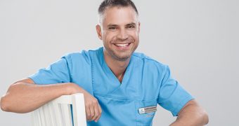 Dr. Florin Lăzărescu: „Este de neconceput realizarea unui plan de tratament stomatologic care să nu fie estetic”