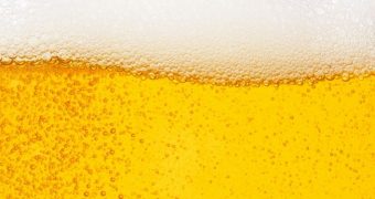 Consumul a mai mult de 1 litru de bere pe zi pune sănătatea în pericol