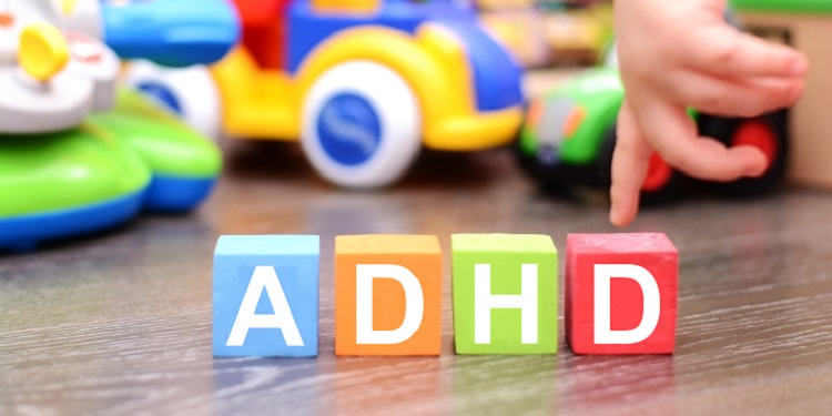 ADHD poate fi o condiție medicală prezentă de la naștere