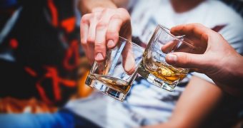 Consumul de alcool este contraindicat în tulburările de anxietate