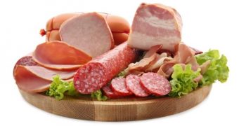 Consumul de carne procesată poate duce la demență