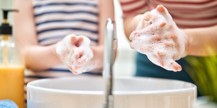 spalat pe maini, cum prevenim bronsiolita,