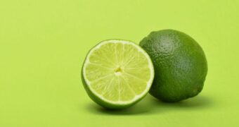 Lămâie verde (lime), principalele beneficii și proprietăți terapeutice