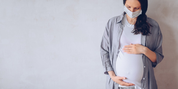 COVID-19 și sarcina: ce trebuie să știe femeile însărcinate