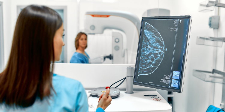 Studiu: mamografia nu doare