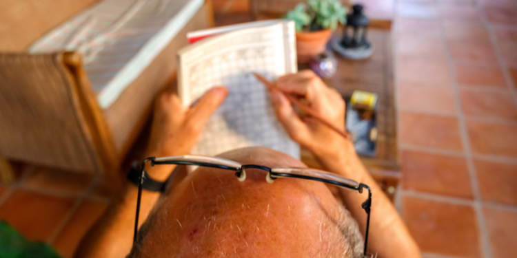 boala alzheimer, declin cognitiv, probleme de vorbire, uitare cuvinte