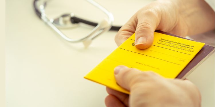 Vaccinări recomandate pentru vacanțele în străinătate
