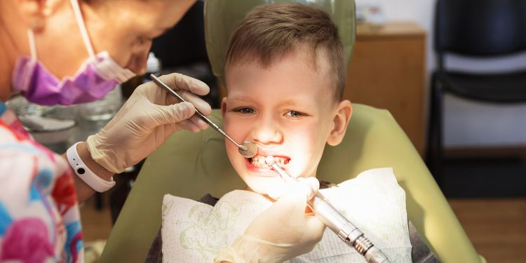 cum actionam in caz de traumatisme dentare, ce sa faceti în caz de traumatism dentar la copii, urgentele dentare la copii,
