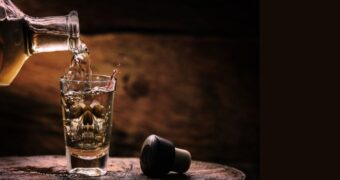 Picătură cu picătură, alcoolul ne afectează