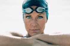 Îngrijirea ochilor după piscină sau mare: curățare și picături speciale
