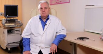 Dr. Adrian Hanna: „1 din 11 femei au risc de a dezvolta în timp cancer de sân”