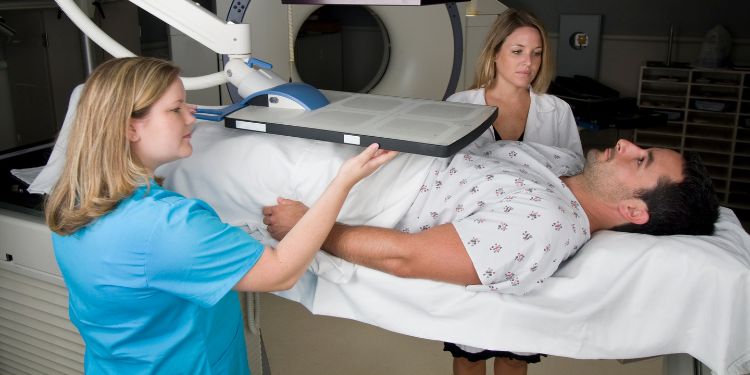 cum se stabileste diagnosticul de cancer de prostata, alegerea potrivita a tratamentului pentru cancerul de prostata,