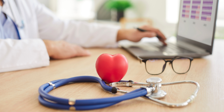 monitorizare holter, monitorizare holter tensiune arteriala, ce este monitorizarea holter, cand se recomanda monitorizare holter, ce spun rezultatele unui holter de tensiune, cand avem nevoie de monitorizare Holter de tensiune arteriala, cum se desfasoara monitorizarea holter,
avantajele monitorizarii Holter,