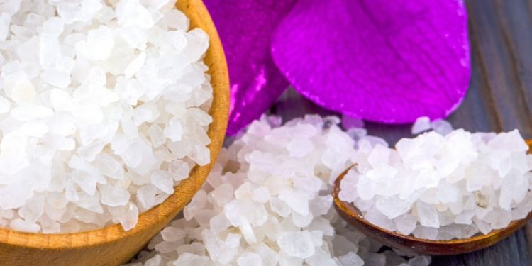 ce remedii functioneaza pentru picioare umflate, remedii naturiste pentru picioare umflate, 